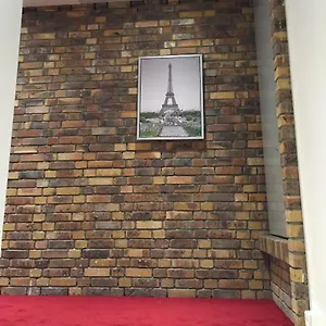 Tour Eiffel Grenelle Apartment