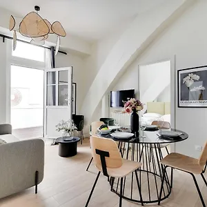 Appartement Magnificent - 2br-6p - Eiffel Tower, Paris